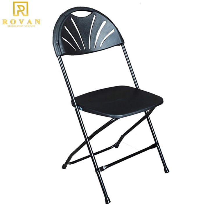 black fan back folding chair